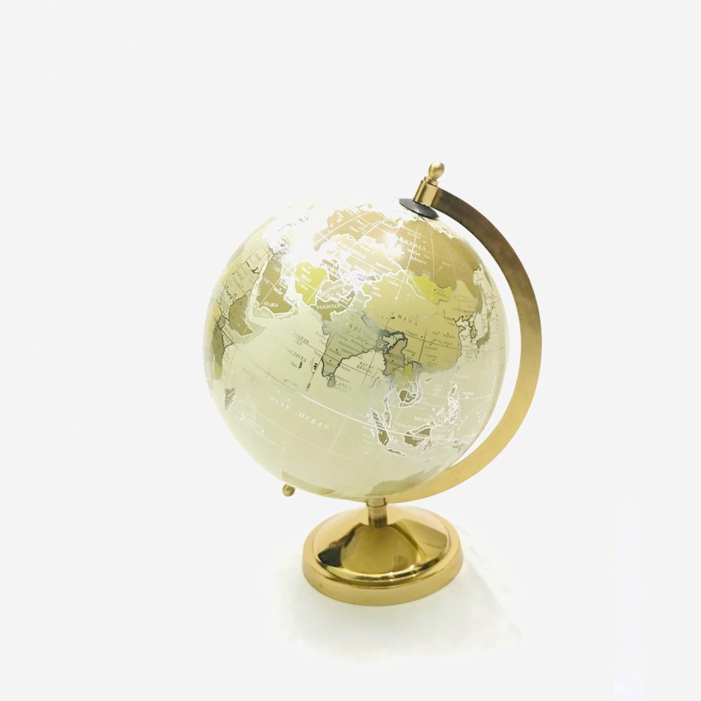 Beautiful Globe Best For Home Decor New Peice - Picture 2 of 8